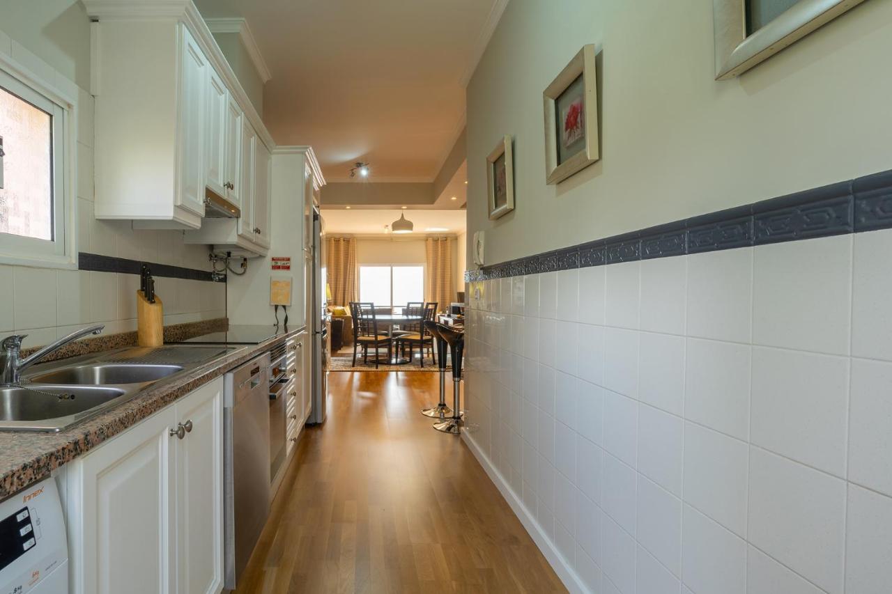 Stylish Apartment With Balcony And Amazing Views Over Funchal And The Sea Dış mekan fotoğraf